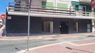 Local comercial en venta en Villalba Estación en Collado Villalba