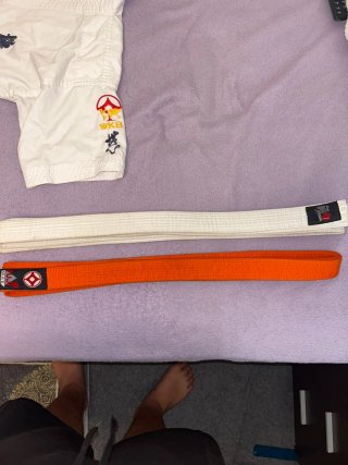 Conjunto de Karate WKB con Protecciones