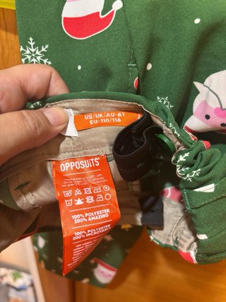 Traje Navideño Opposuits Talla 6 años