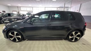 Volkswagen Golf GTI 2.0 TSI 220CV BMT