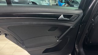 Volkswagen Golf GTI 2.0 TSI 220CV BMT
