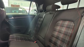 Volkswagen Golf GTI 2.0 TSI 220CV BMT
