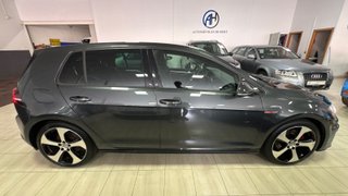 Volkswagen Golf GTI 2.0 TSI 220CV BMT
