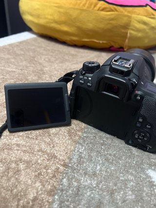 Canon EOS 77D Cámara DSLR