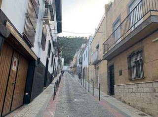 Chalet en venta en Ctra. Circunvalación - La Magdalena en Jaén