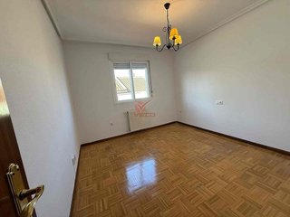 Chalet en venta en San Fernando - Carretera de Valencia en Cuenca