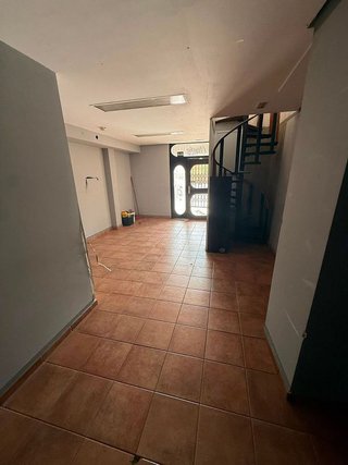Local comercial en alquiler en Centro en Teruel