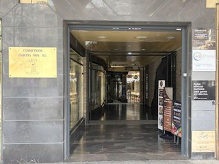 Local comercial en alquiler en Paseo Independencia en Zaragoza
