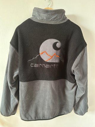 Chaqueta polar Carhartt gris y negra