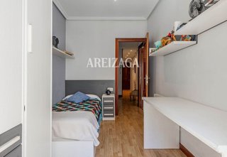 Piso en venta en Gros en San Sebastián-Donostia