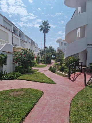 Piso en alquiler en Laguna Beach en Torrox