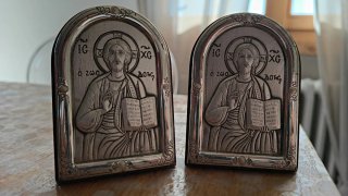 Icone religiose da tavolo in metallo