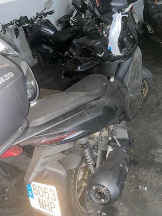Moto zontes siniestrada despiece con documentación