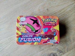 Scatola metallica Pokémon Spada e Scudo