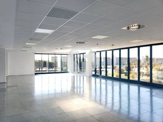 Oficina en alquiler en Zona Industrial en Prat de Llobregat, El