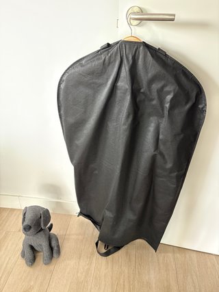 Chaquetón de plumas negro