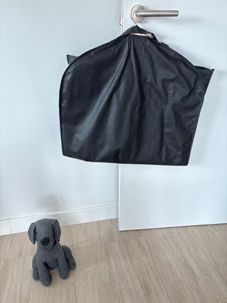 Chaquetón de plumas negro