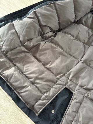 Chaquetón de plumas negro