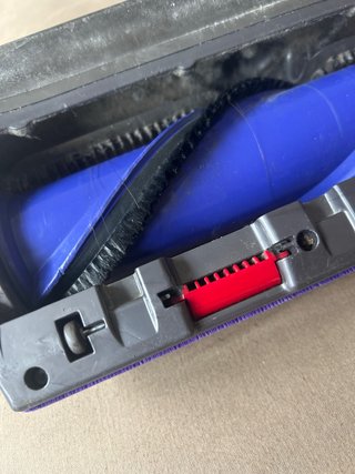 Testina Dyson V15 con lame per rimozione dei peli
