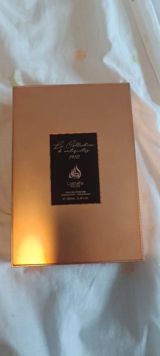 Cofres y botes de perfumes Lattafa (botes vacíos)