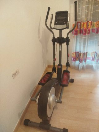 Elíptica ProForm 525 CSE+ (Como Nueva)
