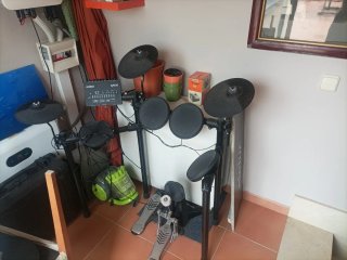 Batería Electrónica Yamaha DTX