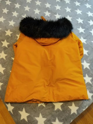 Parka Zara Mostaza y Negra con Capucha