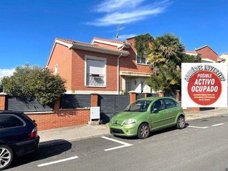 Chalet en venta en Cabanillas del Campo