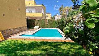 Chalet en venta en Las Atalayas - Urmi - Cerro Mar en Peñíscola