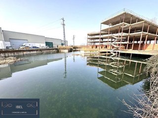 Terreno en venta en Cabanillas del Campo