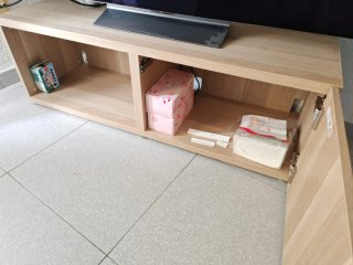 Mueble de TV de madera