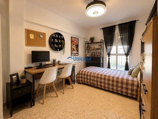 Casa adosada en alquiler en Casabermeja