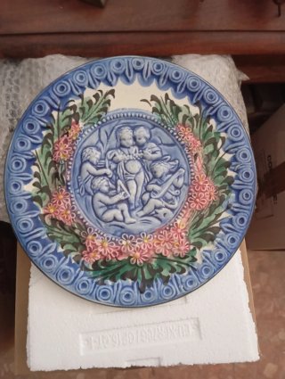 Plato decorativo de cerámica