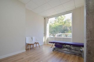 Local comercial en venta en Cervantes en Granada