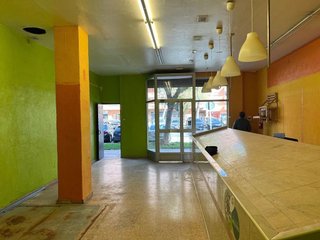 Local comercial en venta en Parque de los Cineastas en Zaragoza