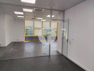 Oficina en alquiler en Zona Industrial en Prat de Llobregat, El