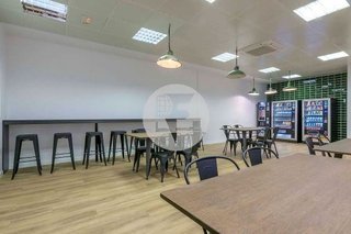 Oficina en alquiler en Zona Industrial en Prat de Llobregat, El