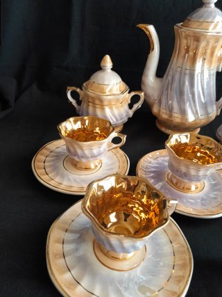 Juego de Café Vintage de Porcelana
