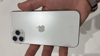 iPhone 11 Pro Blanco/Plata+funda regalo