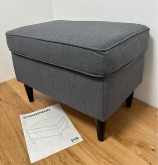 Reposapiés Strandmon Ikea