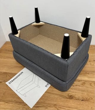 Reposapiés Strandmon Ikea