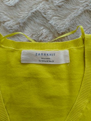 Jersey Amarillo Zara