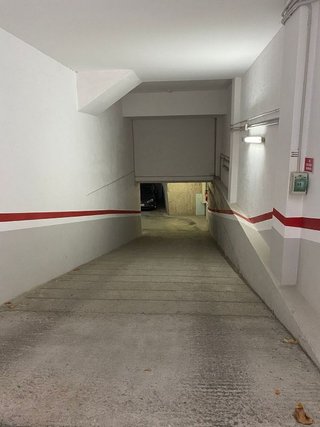 Garaje en alquiler en Les Corts en Barcelona