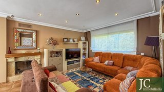 Chalet en venta en Bárcena de Cicero