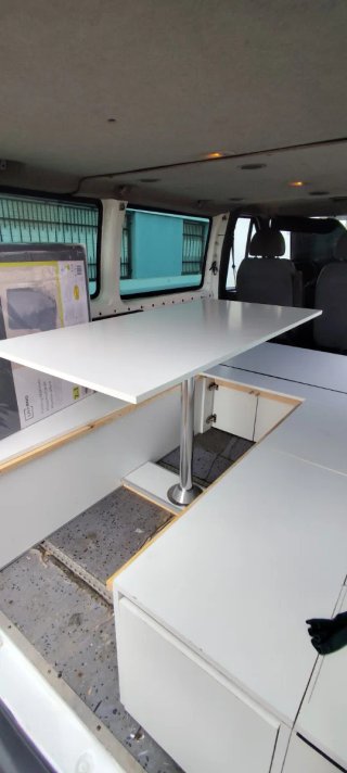 Ford E-Transit Custom 2004