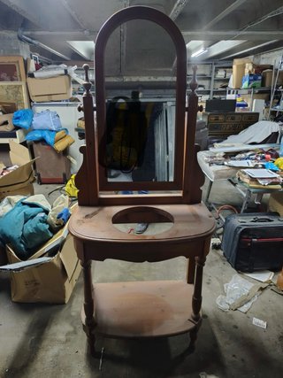 Tocador de Madera con Espejo