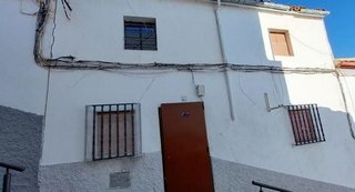 Chalet en venta en Ctra. Circunvalación - La Magdalena en Jaén