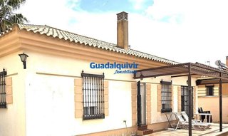 Chalet en venta en Olivar de Quintos en Montequinto