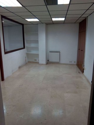Oficina en alquiler en Centro en Teruel