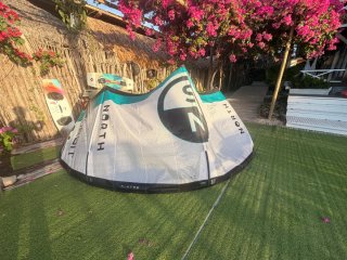 North Orbit Pro 8.1m 2025
